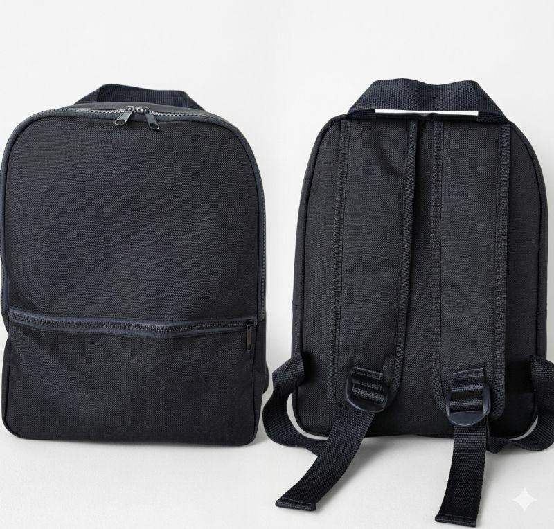 Mochila Negra  33cm x 26cm